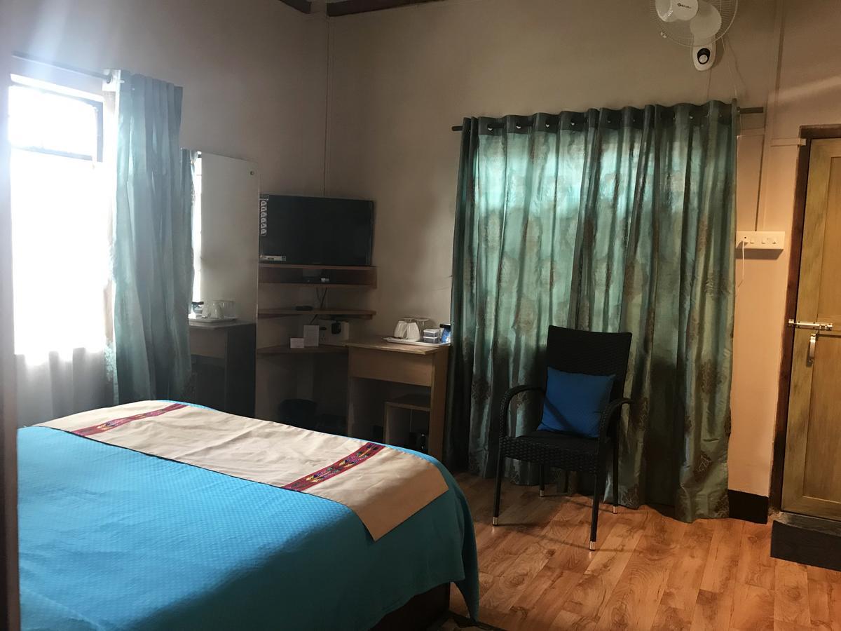 The Homestead B&B Shillong Extérieur photo